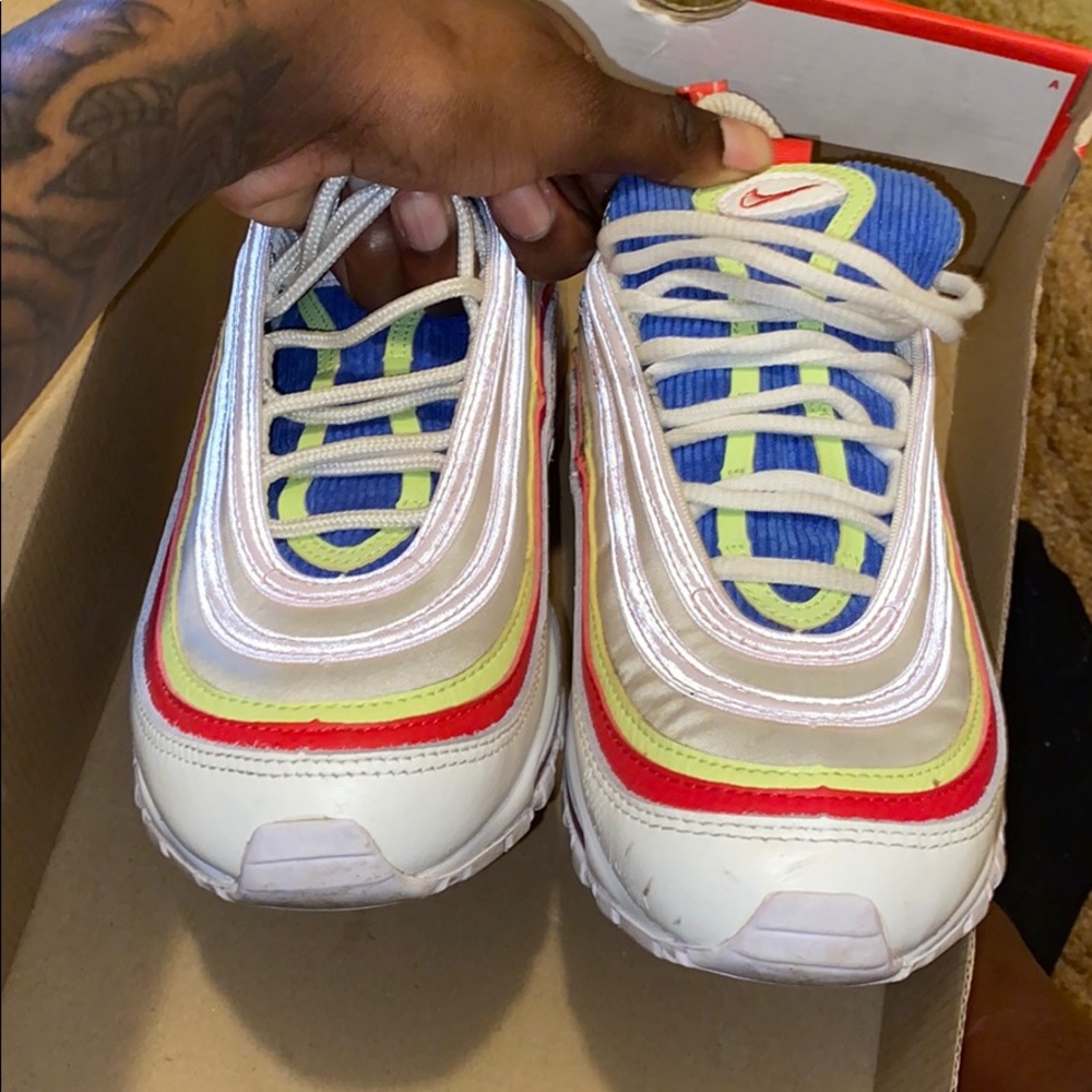 WOMENS air max 97